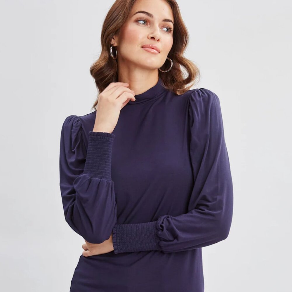 Elie Tahari Smocked Turtleneck Knit Top Women's Small Willow Green Career NWT
